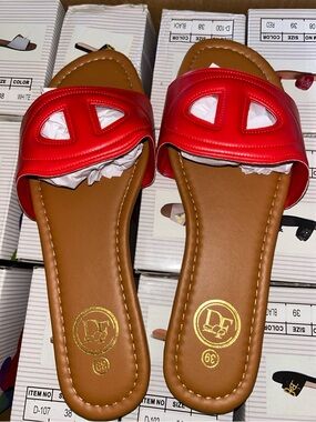 Women’s Slide Sandals Size 9 – Mix & Match 3 for $50 Deal 🔥